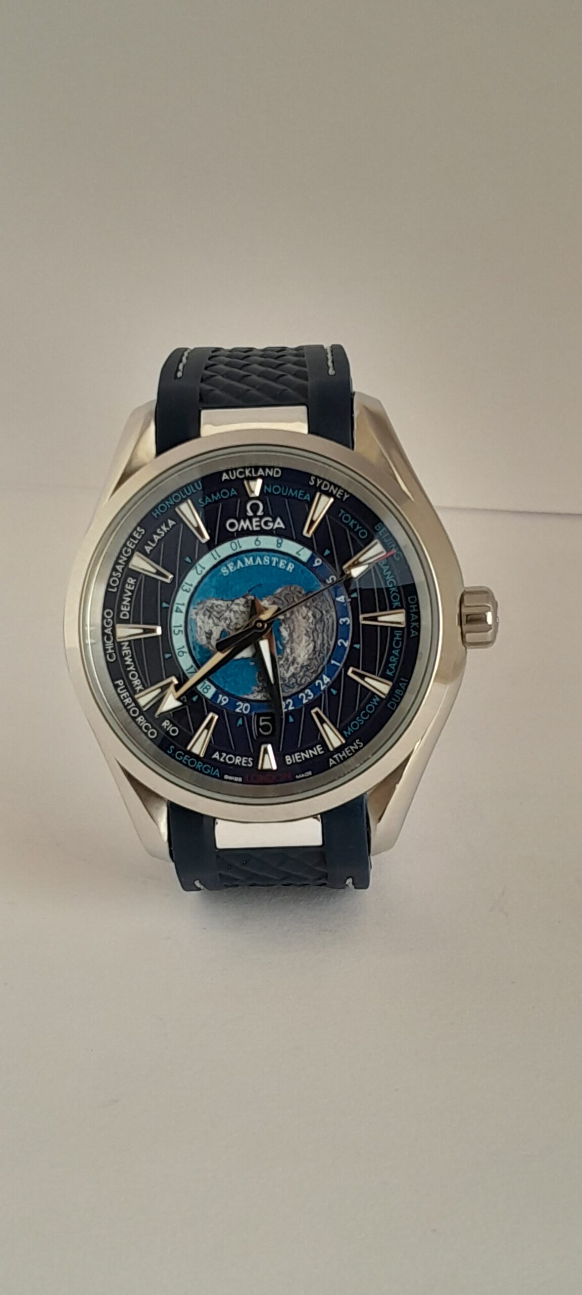 Omega Seamaster Aqua Terra Worldtimer