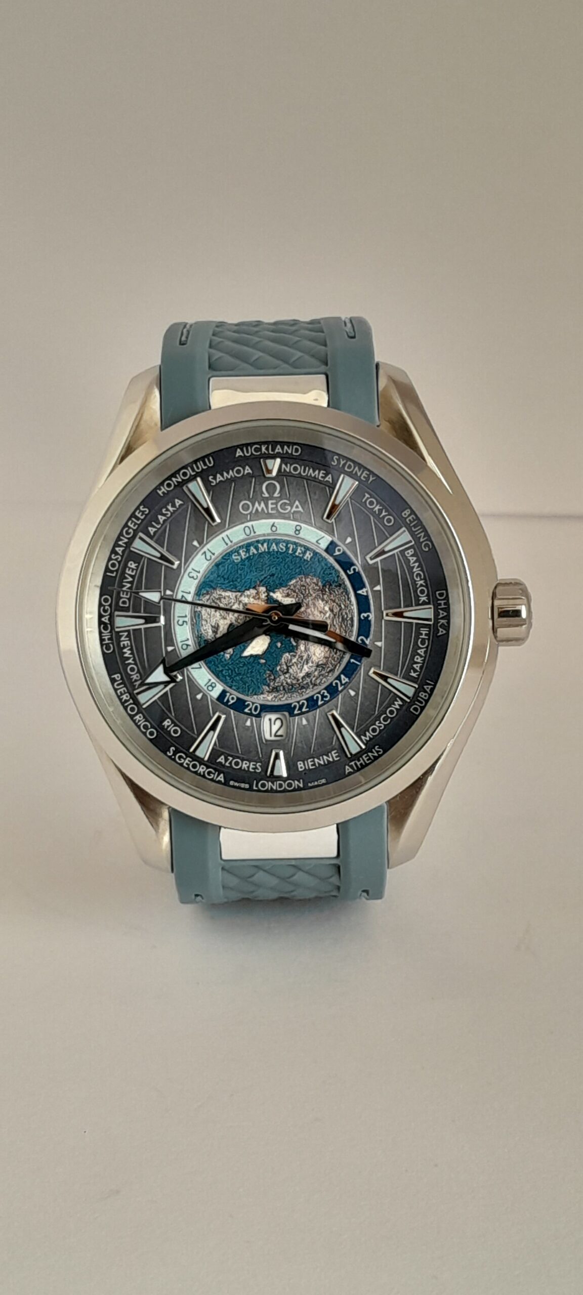 Omega Seamaster Aqua Terra Worldtimer